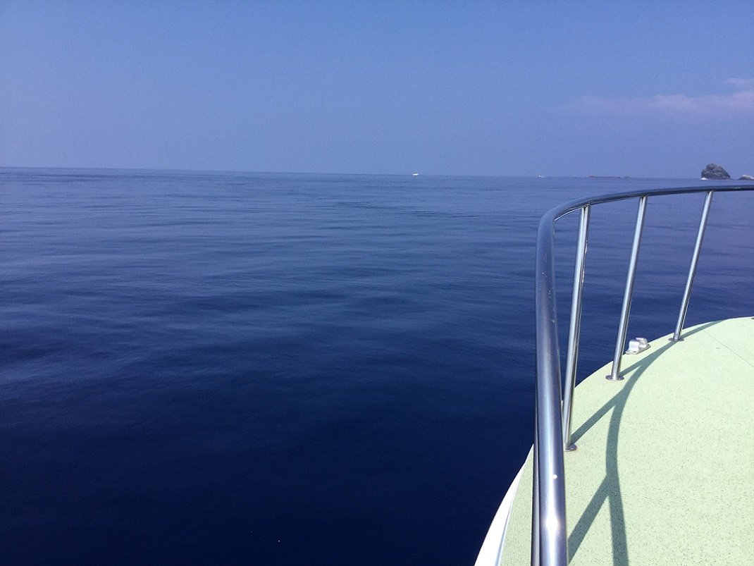 慶良間諸島でのボートダイビング講習