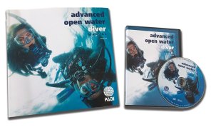 PADIアドベンチャーダイバーコースで使用するダイビングライセンス教材