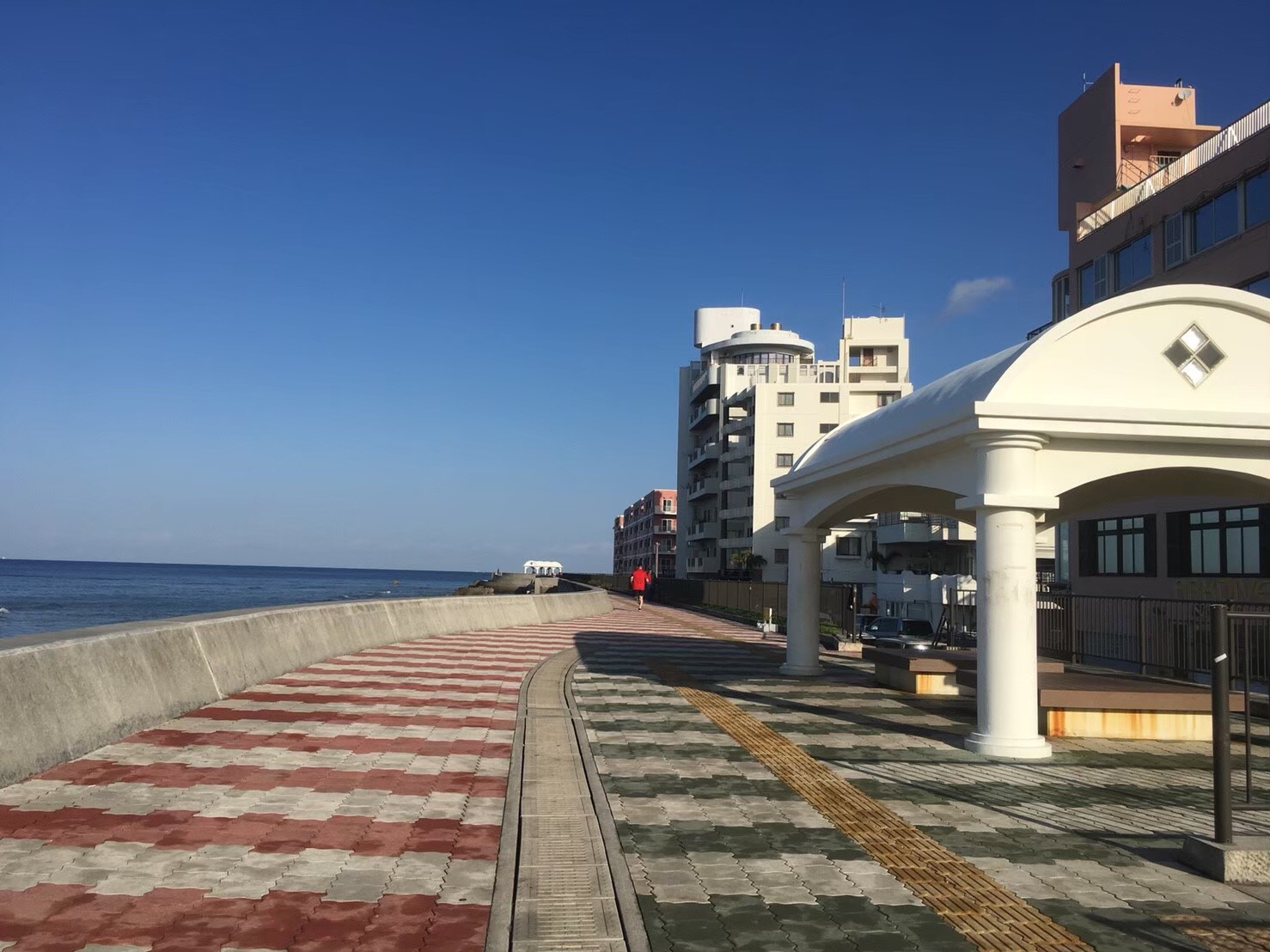 沖縄県北谷町にある砂辺No.1付近の風景