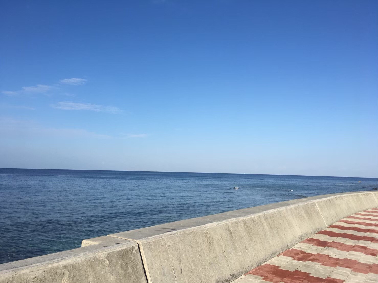 沖縄県北谷町にある砂辺No.1のエントリー・エキジット付近