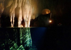 沖縄ダイビングショップKAHANAが開催する辺戸岬ダイビングの大人気ダイビングポイント「辺戸ドーム」