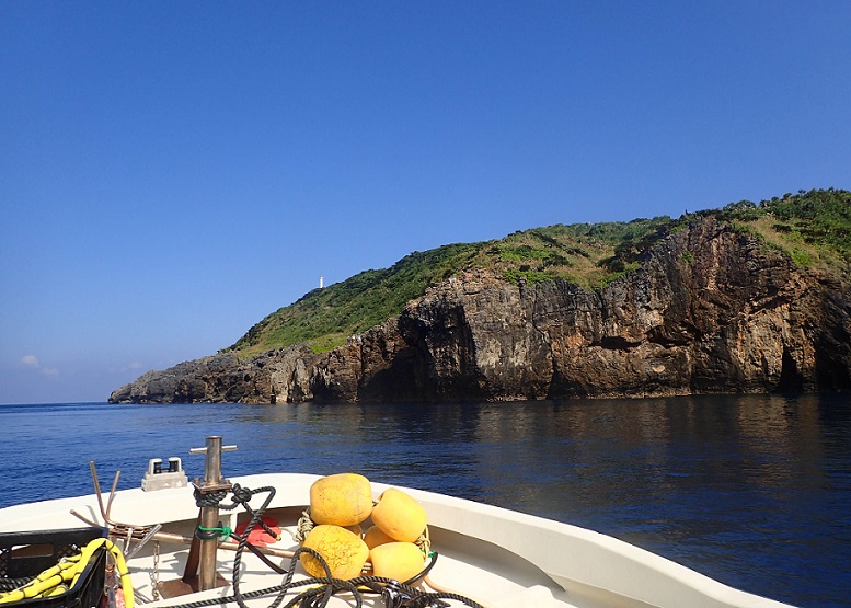 沖縄ダイビングショップKAHANAが開催する辺戸岬ダイビング