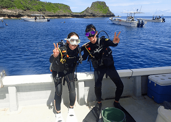 沖縄ダイビングライセンス講習 真栄田岬(青の洞窟)